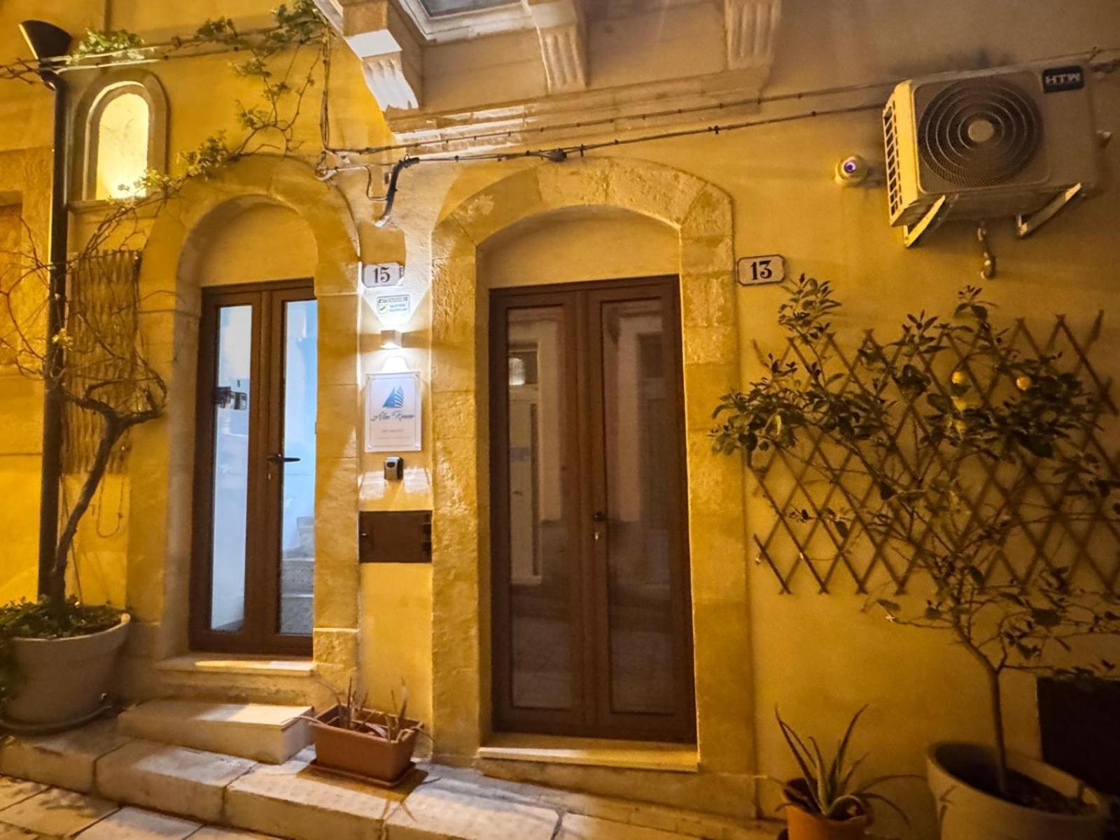 Alex Rooms Ragusa Exterior foto
